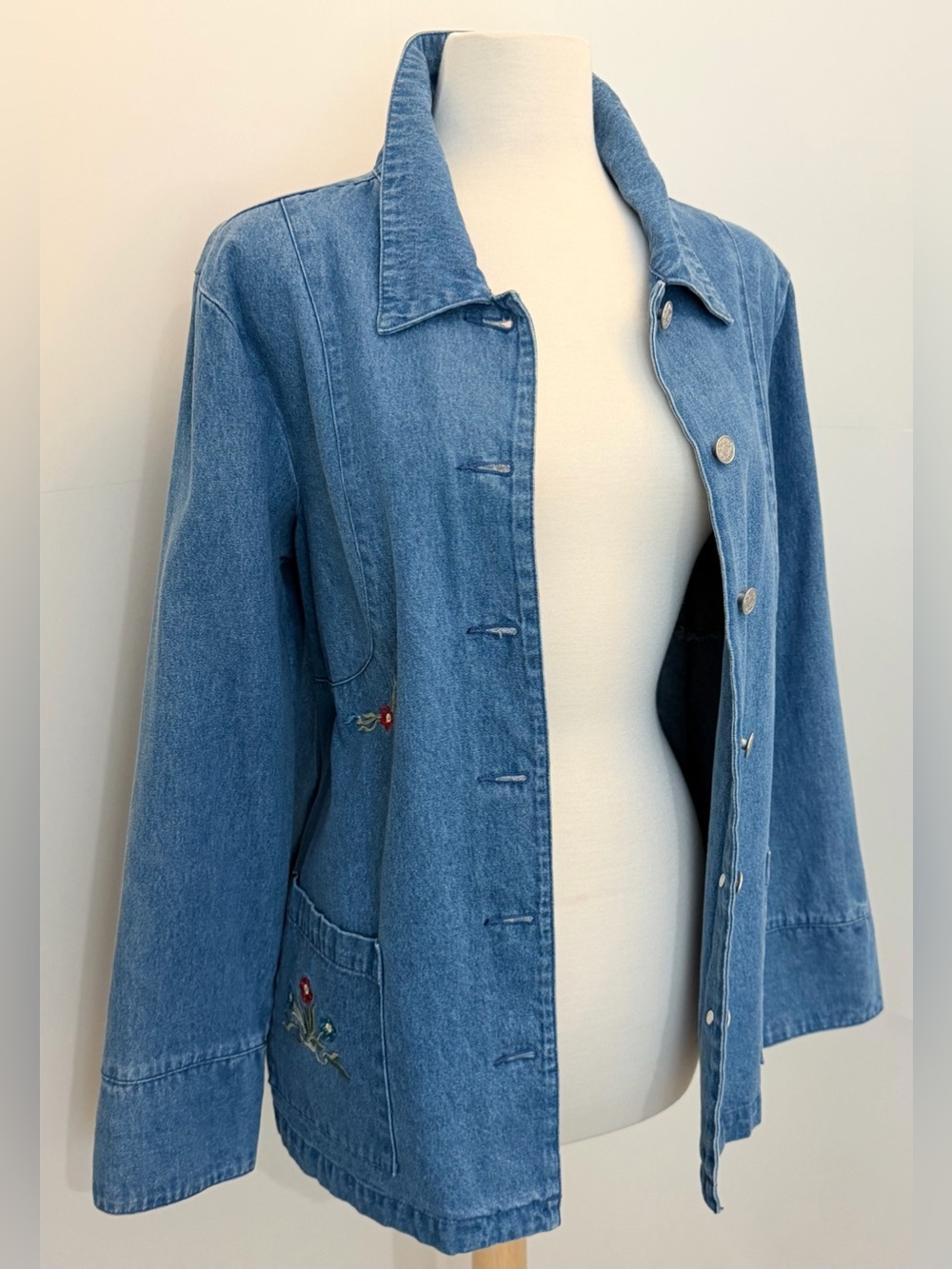 Vintage Floral Embroidered Denim Chore Jacket Large